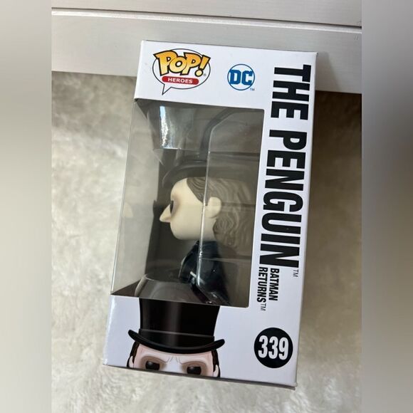 Funko POP 2020 ! Heroes The Penguin #339 DC Comics Batman Returns Vinyl Figure - Picture 6 of 7